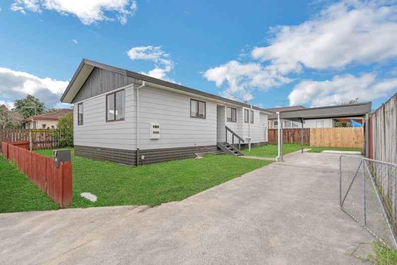 2/22 Trimdon Street, Randwick Park, Auckland - Carousel 1