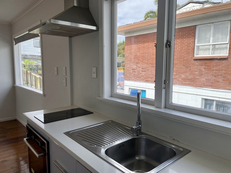 1/1710 Great North Road, Avondale, Auckland - Carousel 2