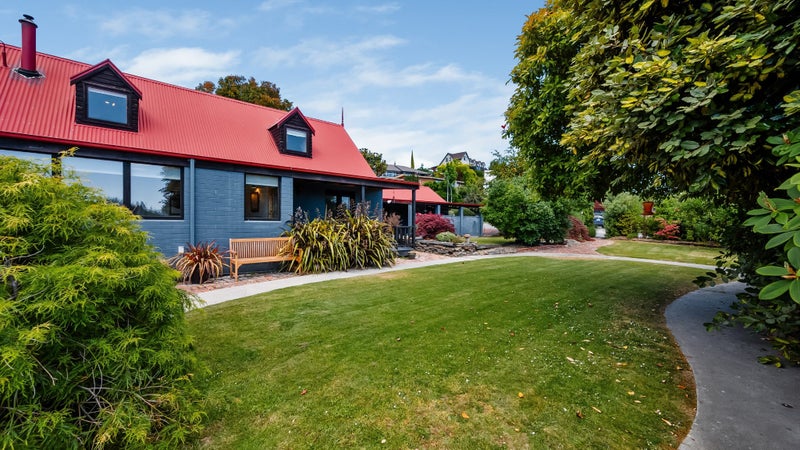 28 O'Neill Crescent, Bridge Hill, Alexandra - Carousel 1