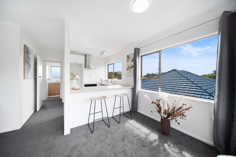 1/10 Sunnyside Road, Sunnyvale, Auckland - Carousel 1