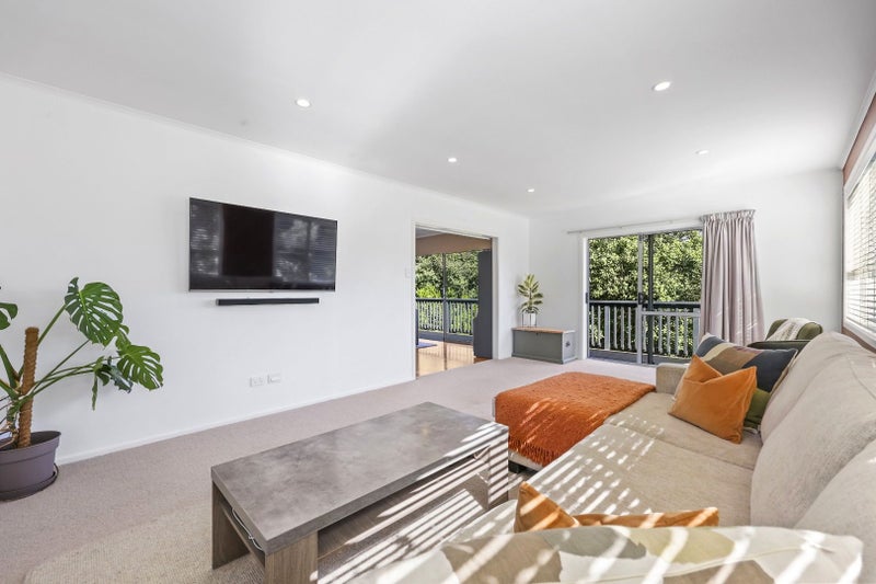 35 Marriott Road, Pakuranga, Manukau City, Auckland - Carousel 2