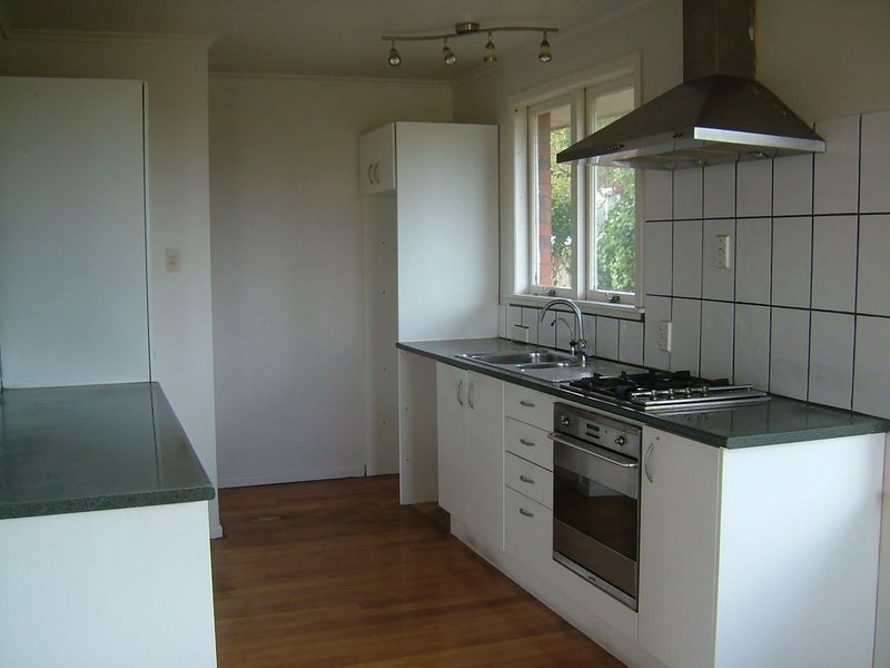 Property Valuation for 77 Lake Road, Northcote, Auckland Trade Me