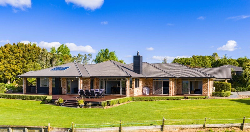 68 Matarau Road, Kamo - Carousel 1