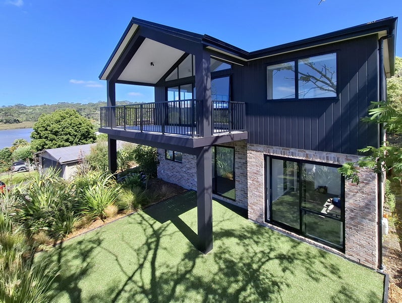 74 Princes Street, Riverhead, Riverhead - Carousel 1