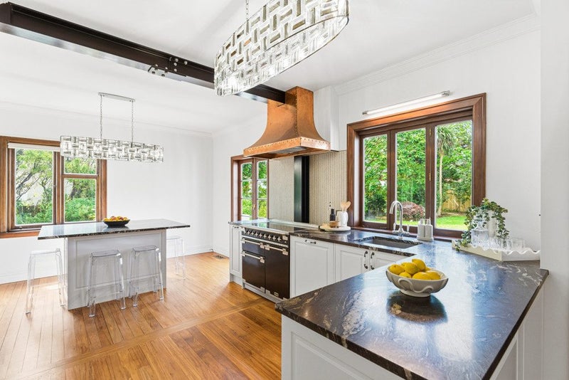 4 Kent Road, Saint Johns Hill, Whanganui - Carousel 2