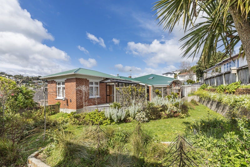 20 Manuka Street, Miramar, Wellington - Carousel 1