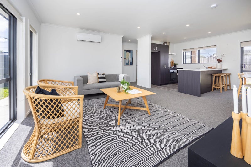 1/82 Bruce Avenue, Glenview, Hamilton - Carousel 2