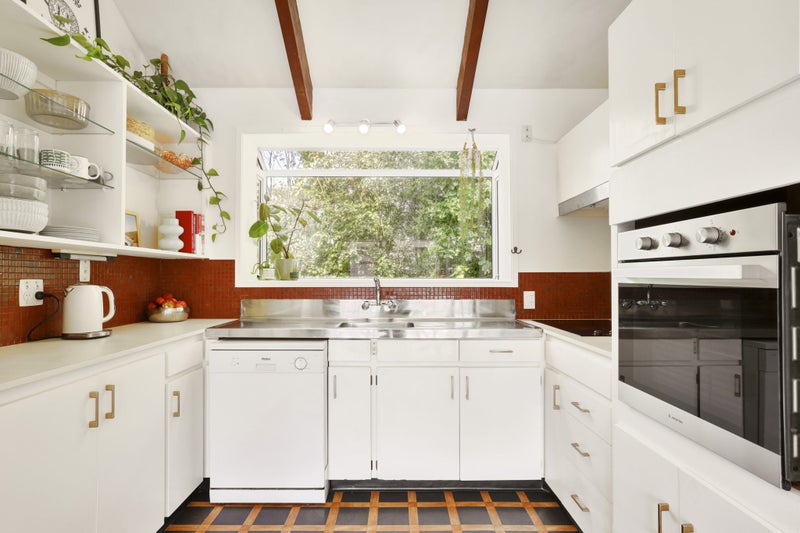 2/38A Greers Road, Burnside, Christchurch City, Canterbury - Carousel 2