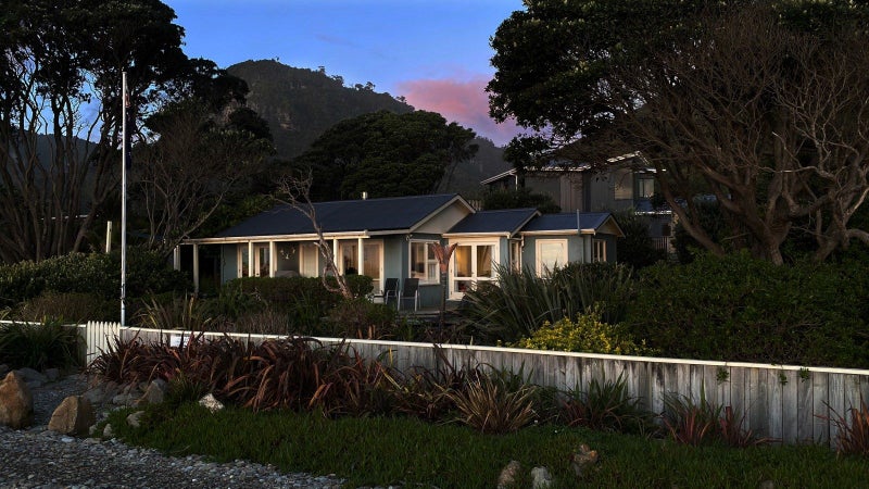 1 Webb Street, Punakaiki, Punakaiki - Carousel 27