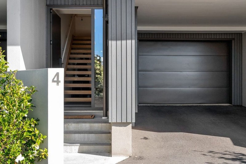4/18 Oriental Terrace, Oriental Bay, Wellington - Carousel 23