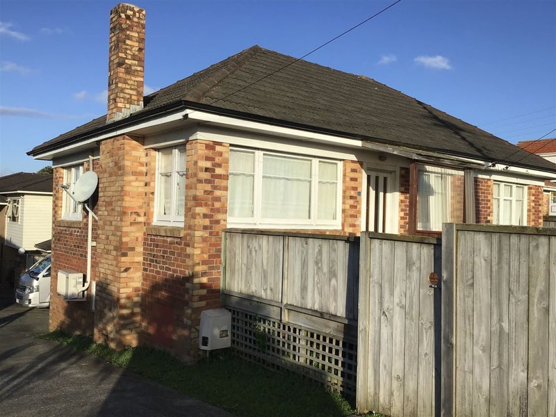 120 Oakdale Road, Mount Roskill, Auckland - Carousel 2