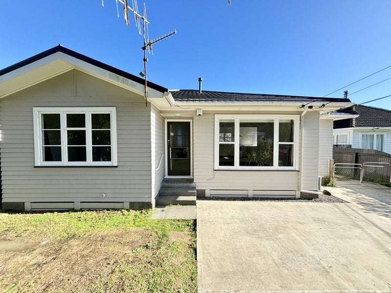 105 Wise Street, Wainuiomata, Lower Hutt, Wellington - Carousel 14