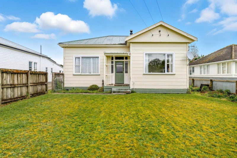 42 Alfredton Road, Eketahuna, Eketahuna - Carousel 1