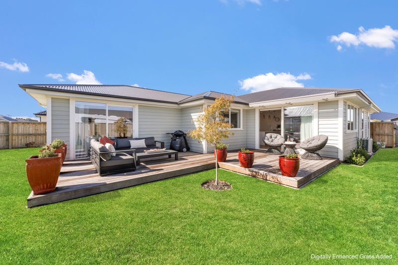110 Faulks Drive, Lincoln, Lincoln - Carousel 2
