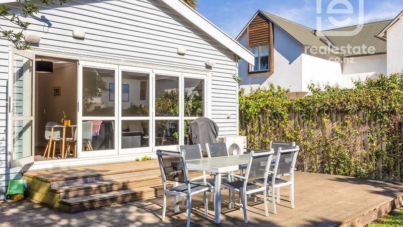 39 Walpole Street, Waltham, Christchurch - Carousel 1