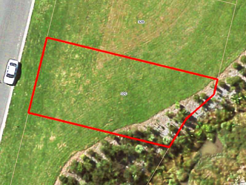 32C Castlebane Drive, Flat Bush, Auckland - Carousel 1