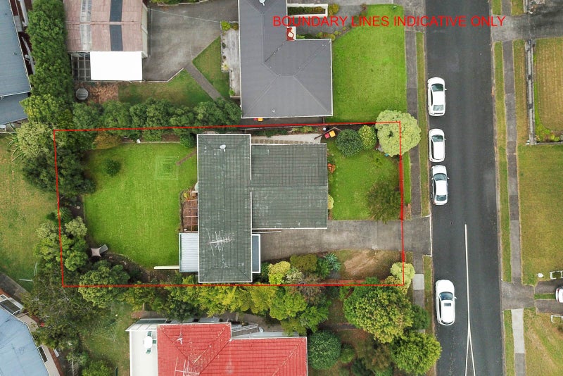 4 Alton Terrace, Pakuranga Heights, Auckland - Carousel 1