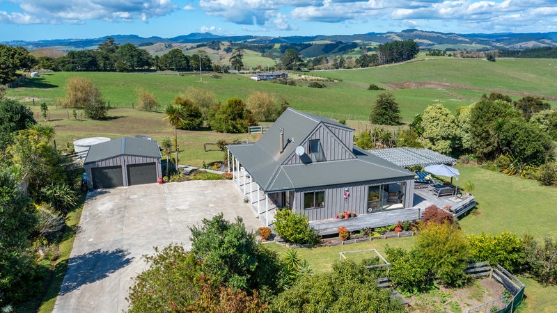 204 Fishlock Road, Te Arai, Wellsford - Carousel 1