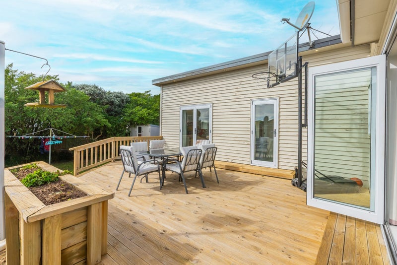 4A Huia Road, Raumati Beach, Paraparaumu - Carousel 1