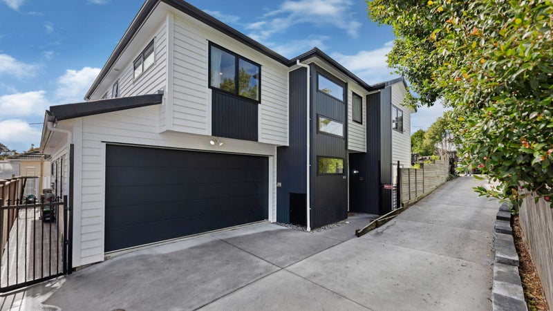 24 Tui Crescent, Manurewa, Auckland - Carousel 1