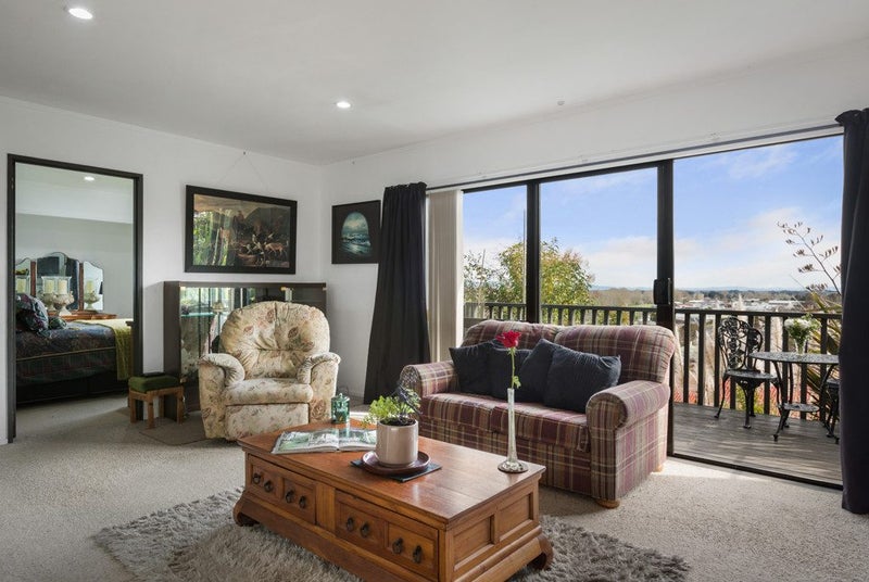 28 Wood Street, Paeroa, Paeroa - Carousel 2