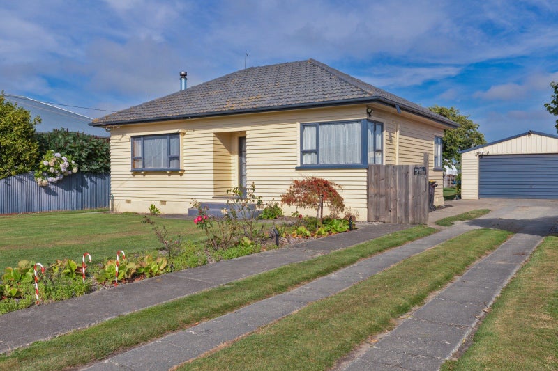 37 Gammack Street, Temuka - Carousel 1