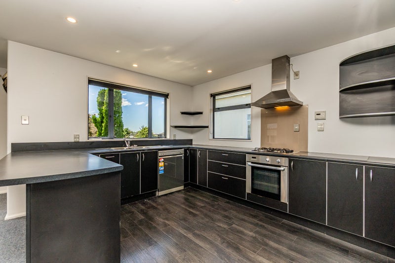 193 North Street, West End, Timaru - Carousel 2