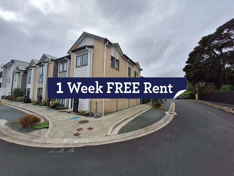 11/4 Wallson Crescent, Wiri, Auckland - Carousel 1