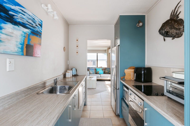 40K Maunganui Road, Mount Maunganui - Carousel 2