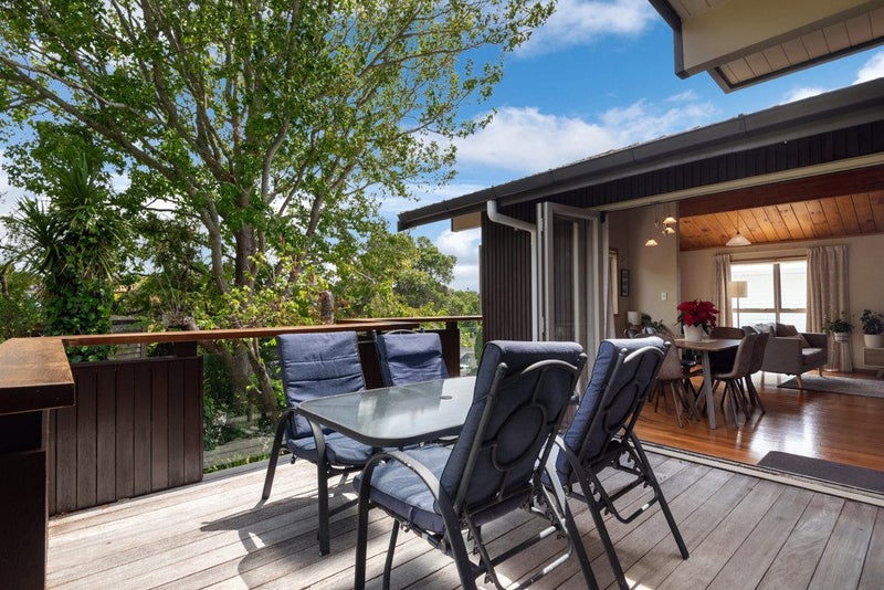 22 Surville Place, Mairangi Bay, Auckland - Carousel 36