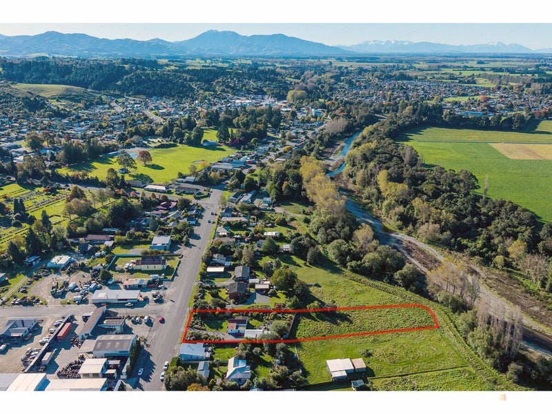 155 Talbot Street, Geraldine - Carousel 32