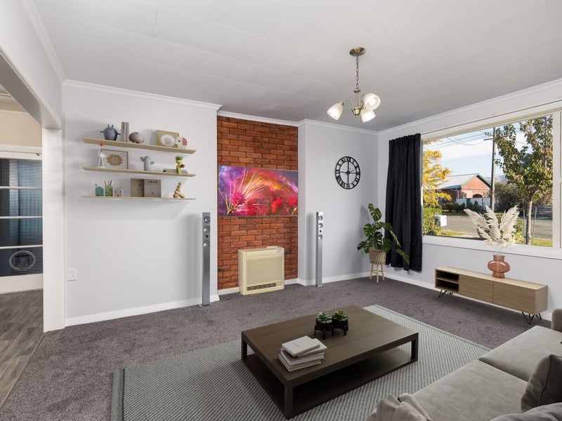 43 Harris Street, Waimate, Waimate - Carousel 2