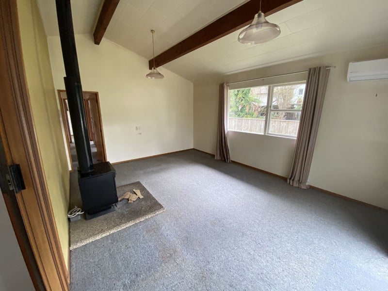 22 Steep Street, Lake Okareka, Rotorua - Carousel 2