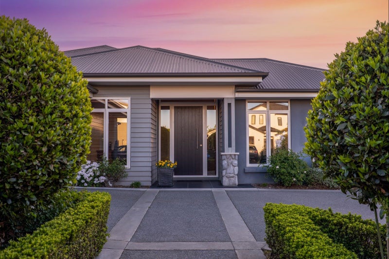 51 Brookfield Drive, Northwood, Christchurch - Carousel 1