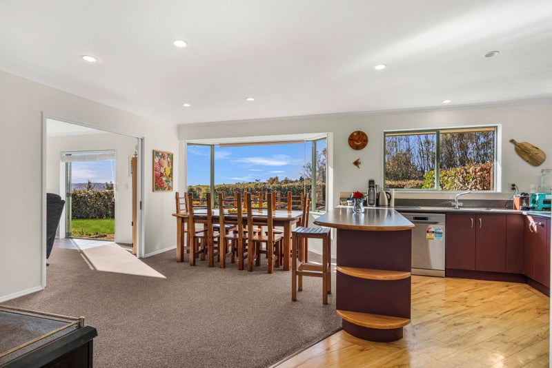 86 Totara View Road, Wakefield - Carousel 2