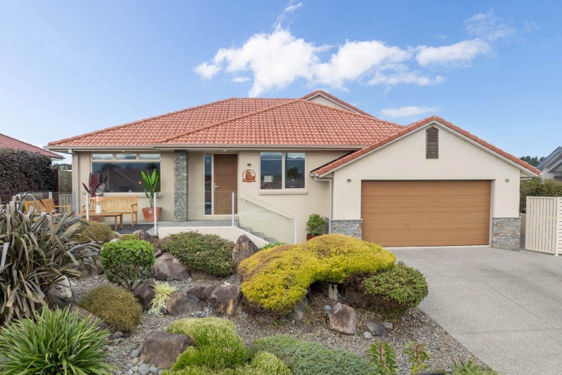 64 Ballantyne Way, Katikati, Western Bay Of Plenty, Bay Of Plenty - Carousel 1