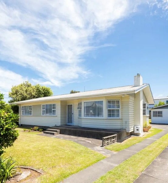 4 Muir Street, Te Hapara, Gisborne - Carousel 2