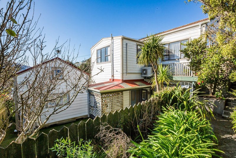 81 Northland Road, Northland, Wellington - Carousel 2