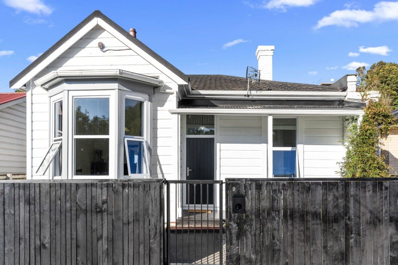 9 King Edward Street, Kensington, Dunedin - Carousel 1