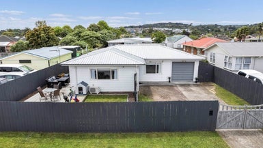 54 Rollerson Street, Papakura, Papakura - Carousel 1