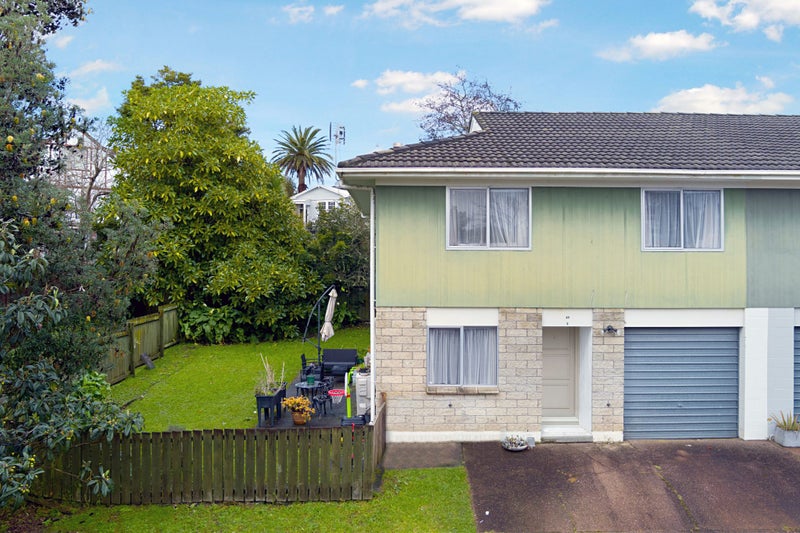2/49 Seabrook Avenue, New Lynn, Auckland - Carousel 2
