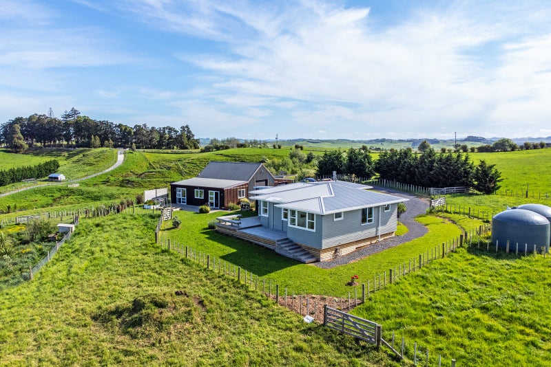 1024 Glen Murray Road, Huntly - Carousel 1