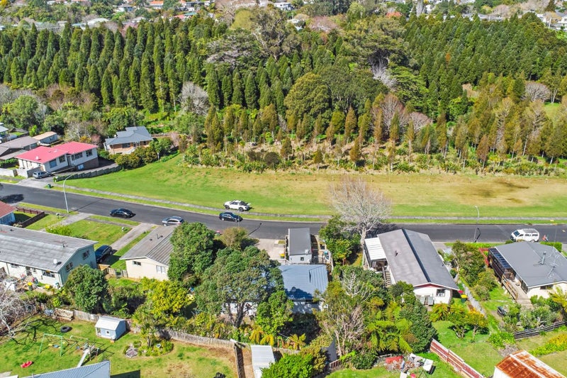 86 Pembroke Street, Westown, New Plymouth - Carousel 29