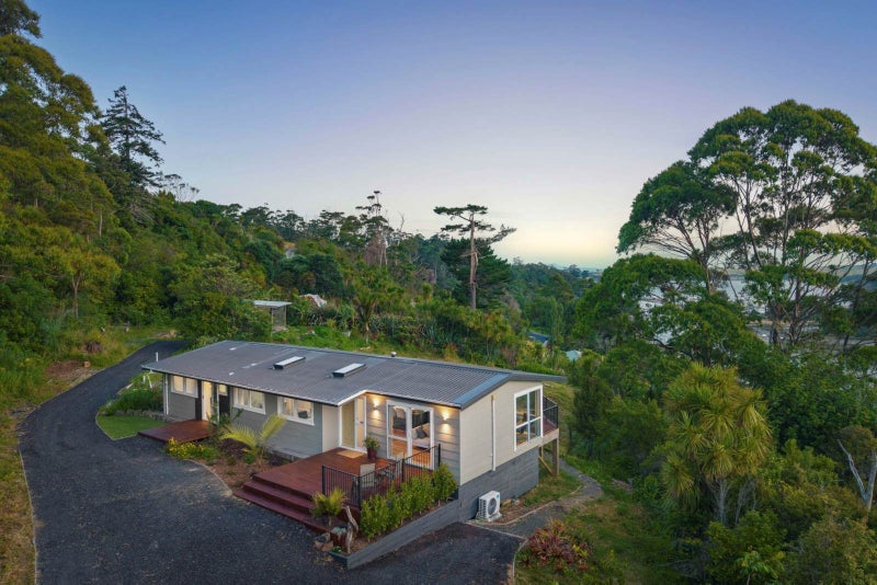 3 Riverhaven Drive, Wade Heads, Whangaparaoa - Carousel 2