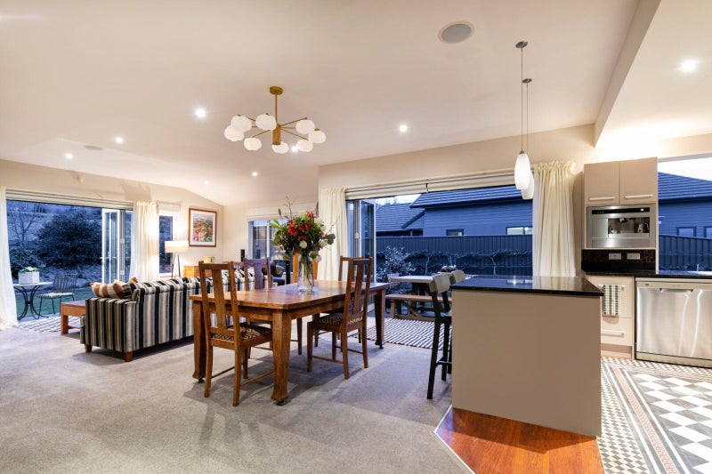 50 Kelliher Drive, Wanaka - Carousel 2