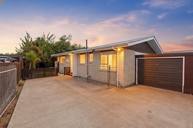 2/11 Peckham Lane, Woolston, Christchurch - Carousel 2