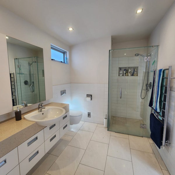 25 Greenbank Drive, Saint Johns, Auckland - Carousel 17