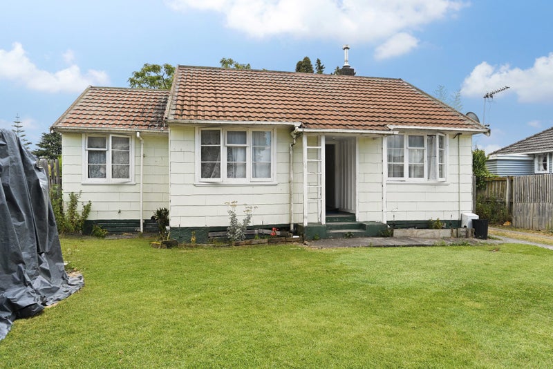 15 Paul Crescent, Fairfield, Hamilton - Carousel 2