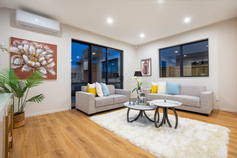 4/17 Rose Road, Papatoetoe, Auckland - Carousel 1