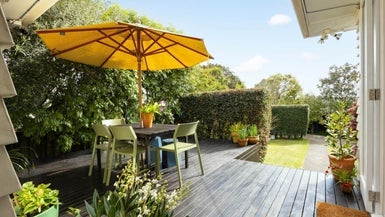 31 Koromiko Street, New Lynn, Auckland - Carousel 1